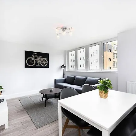 Charming Apartment In The Pleydell Estate London Exterior photo